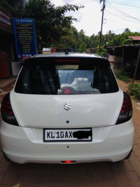 Pearl Arctic White Maruti Suzuki Swift VDi ABS BS-IV