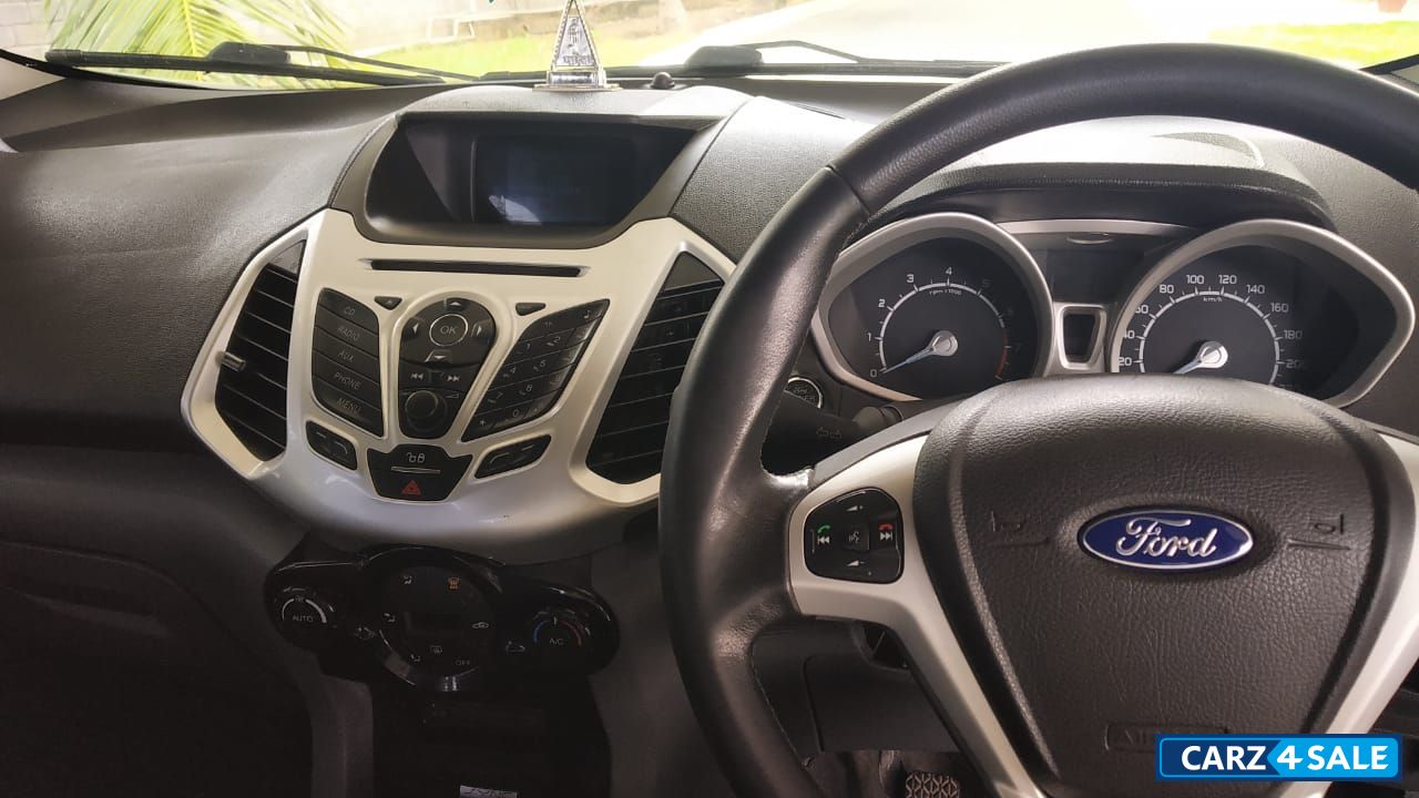 Ford EcoSport 1.0 Petrol S MT