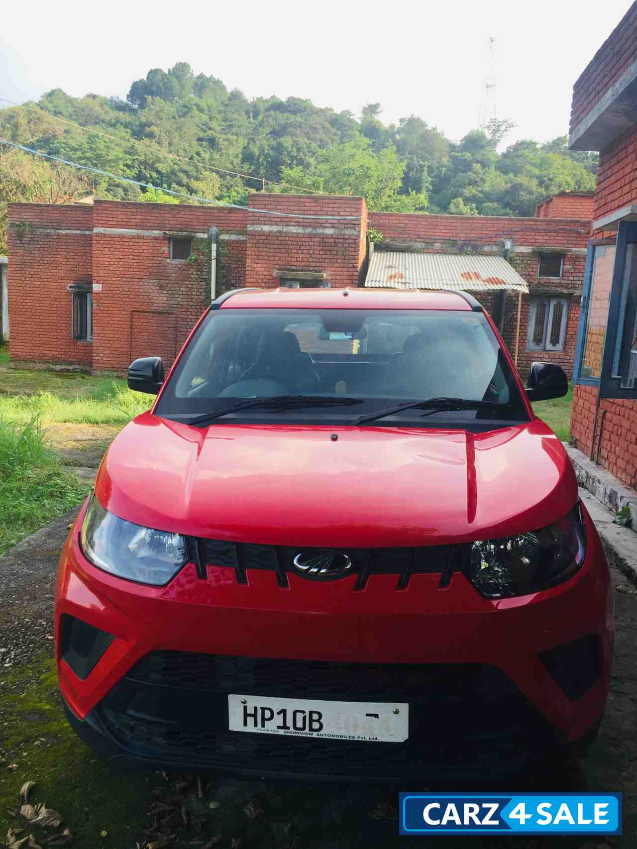 Mahindra KUV100 K2 NXT Plus P 2WD Petrol