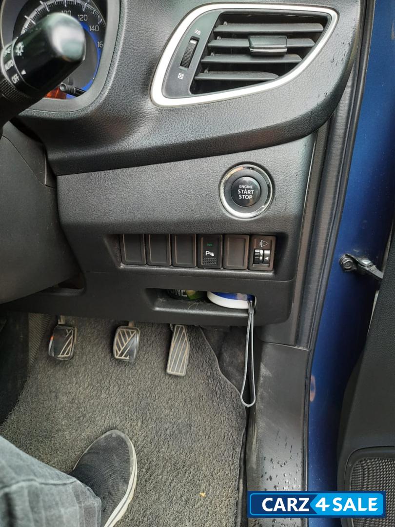 Blue Maruti Suzuki Baleno Zeta 1.3