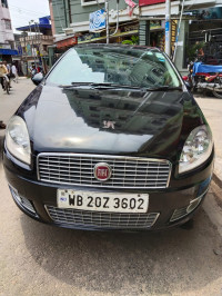 Black Fiat Linea Emotion 1.3L Multijet Diesel