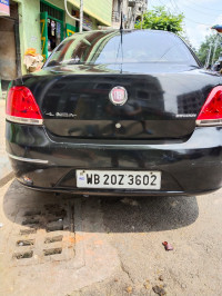 Black Fiat Linea Emotion 1.3L Multijet Diesel