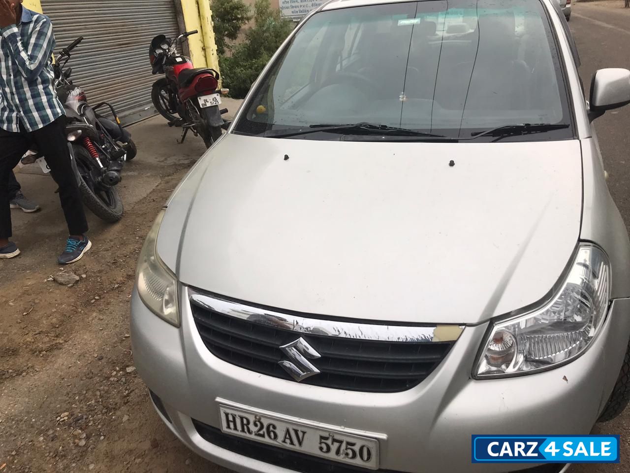 Silver Maruti Suzuki SX4 VXi