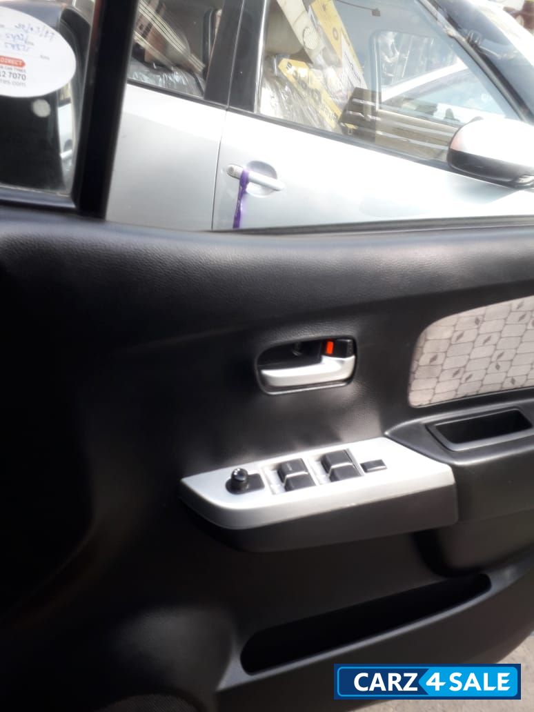 Maruti Suzuki Wagon R VXI