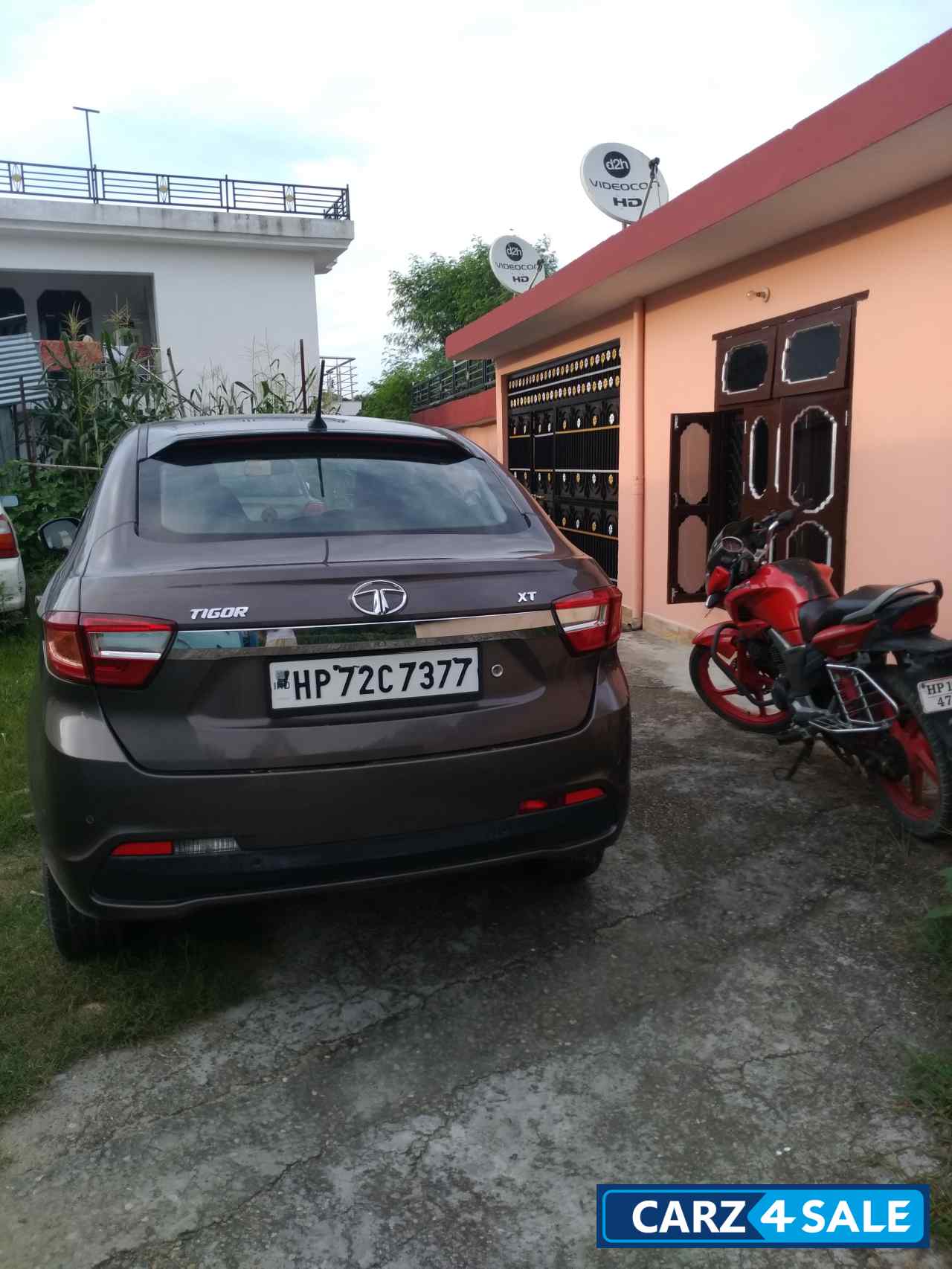 Tata Tigor Petrol