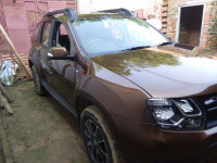 Woodland Brown Renault Duster RXS 85PS Diesel