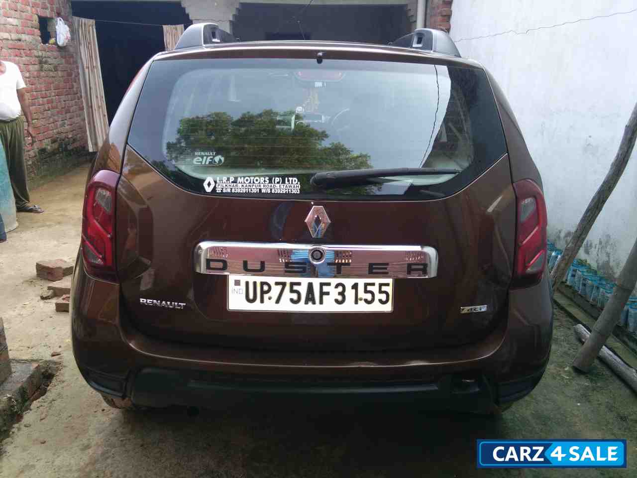 Woodland Brown Renault Duster RXS 85PS Diesel