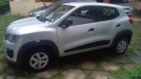 Silver Renault Kwid RXT
