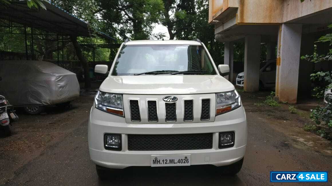 Mahindra TUV300 T8