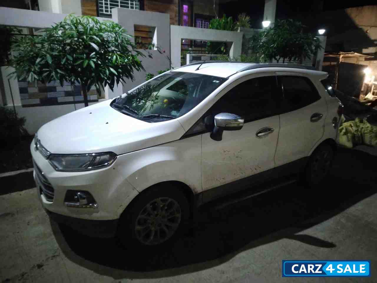 Ford EcoSport 1.5 Diesel Titanium MT Ford EcoSport 1.5 Diesel Titanium MT