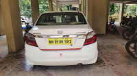 White Honda Amaze i-VTEC PETROL + CNG