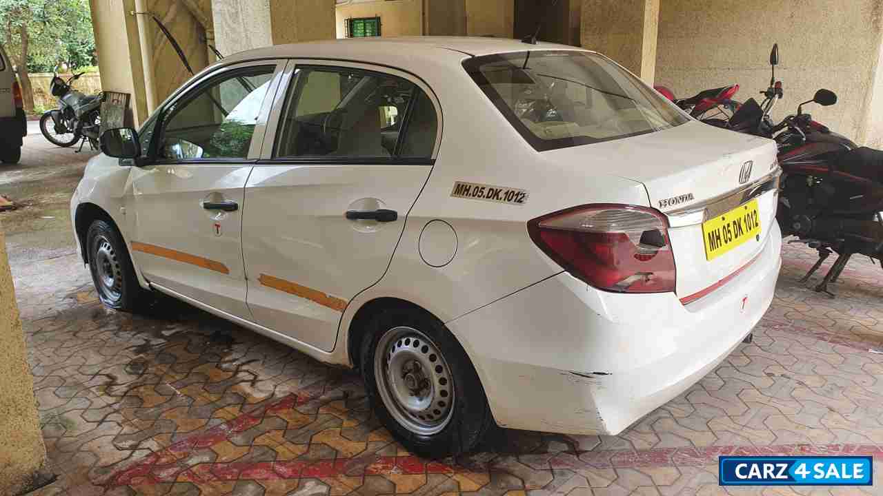 White Honda Amaze i-VTEC PETROL + CNG