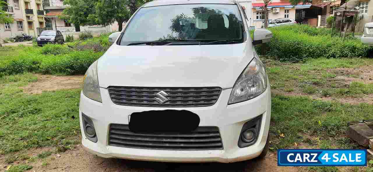 Superior White Maruti Suzuki Ertiga ZXI