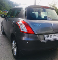 Glistening Grey Maruti Suzuki Swift VXI