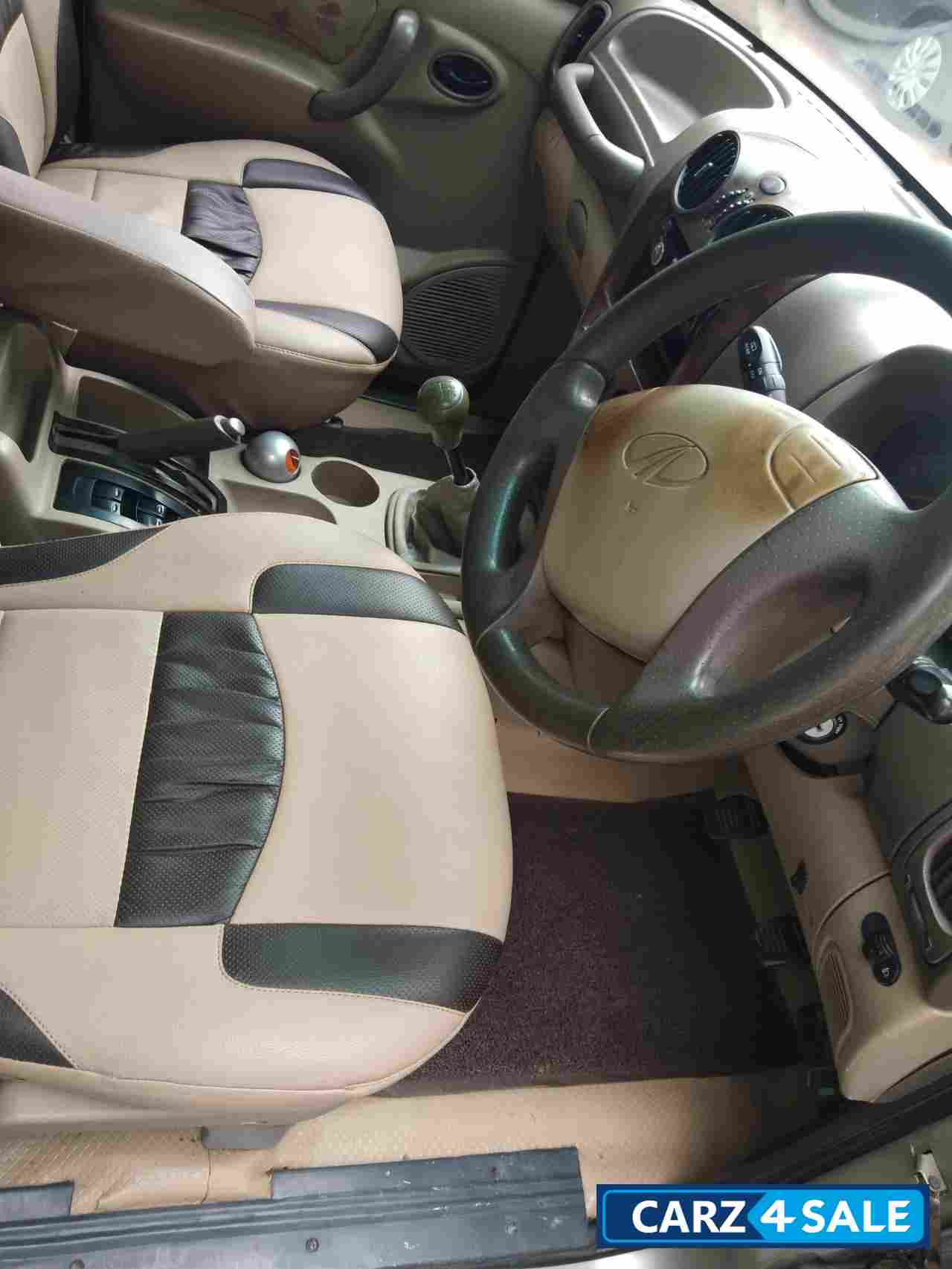 Gold Mahindra Scorpio Diesel