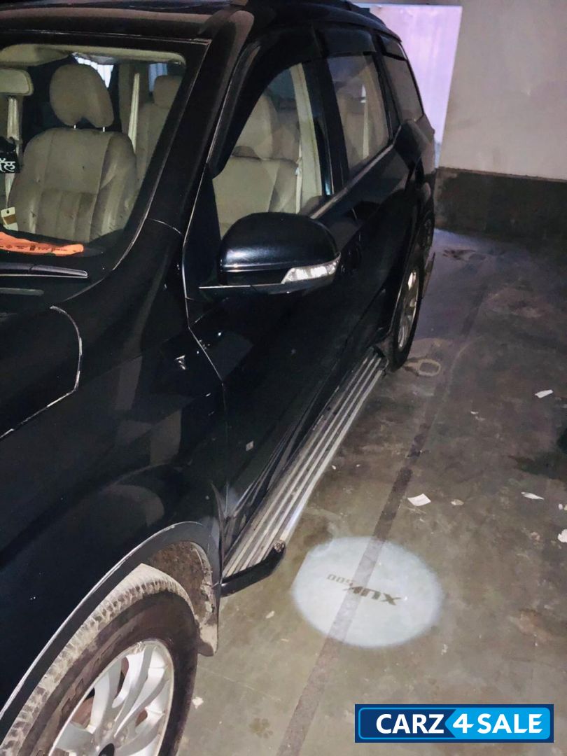 Mahindra XUV 500