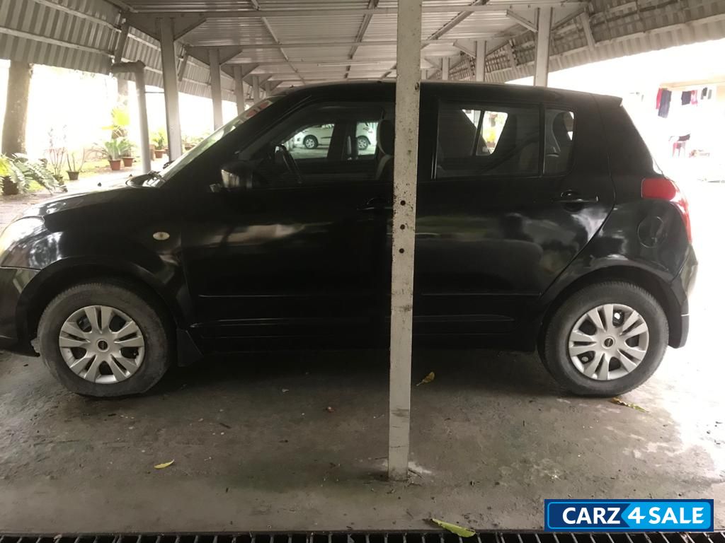 Maruti Suzuki Swift Petrol