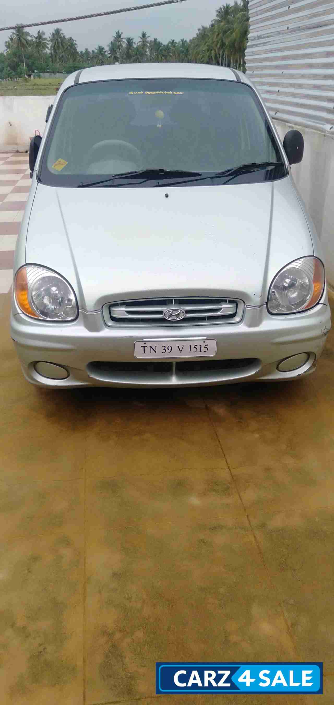 Hyundai Santro LE