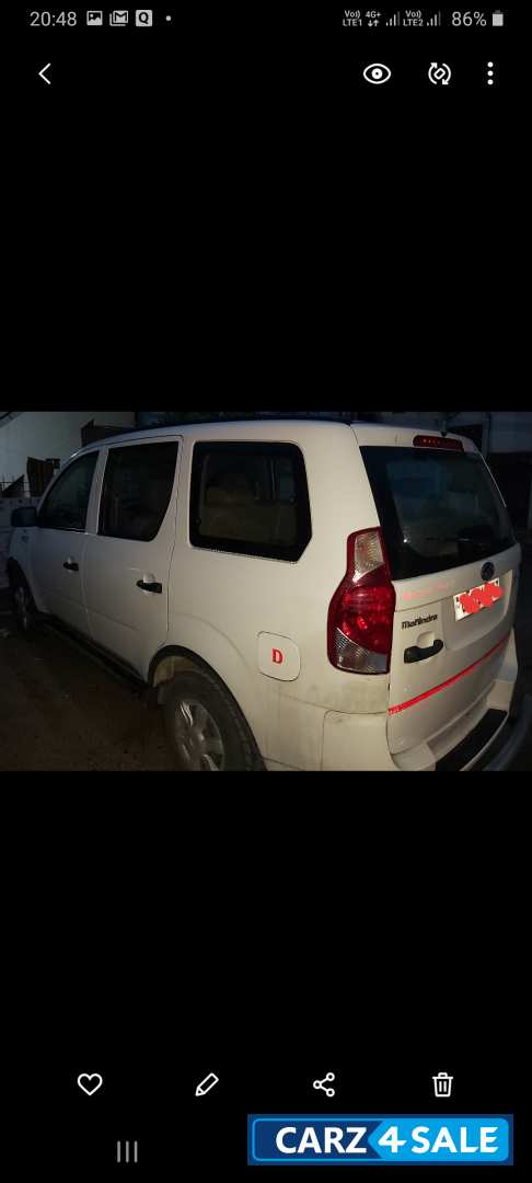 White Mahindra Xylo H4 ABS Airbag BS IV
