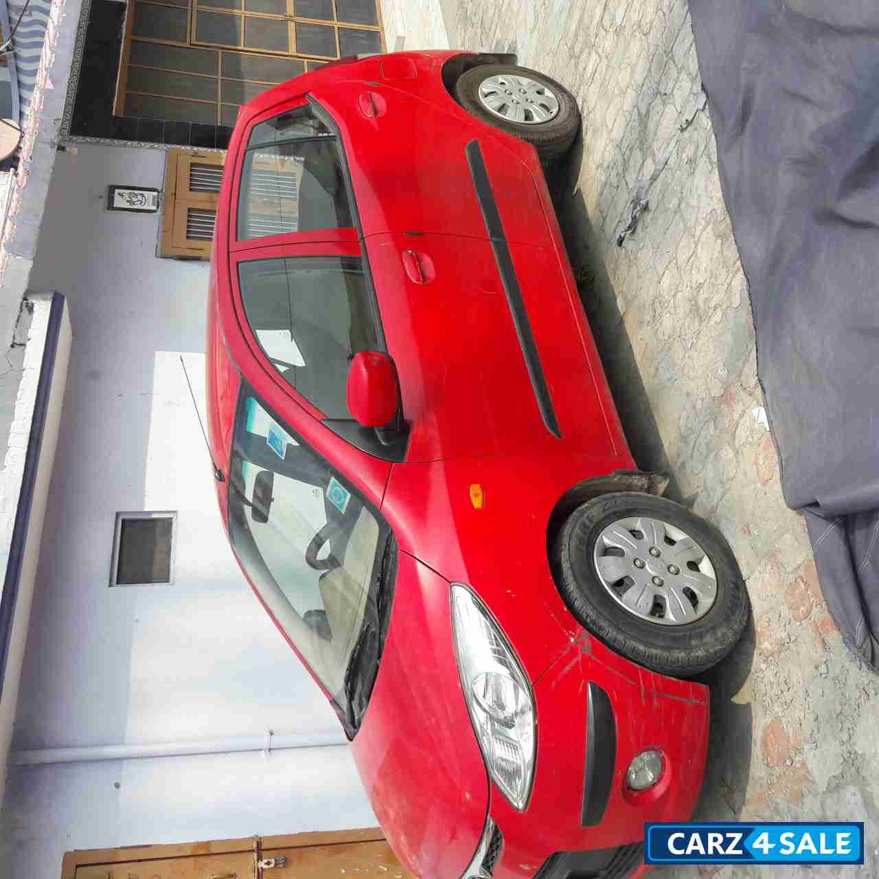 Red Hyundai i10 1.2 Sportz