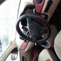 Red Hyundai i10 1.2 Sportz