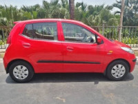 Red Hyundai i10 1.2 Sportz