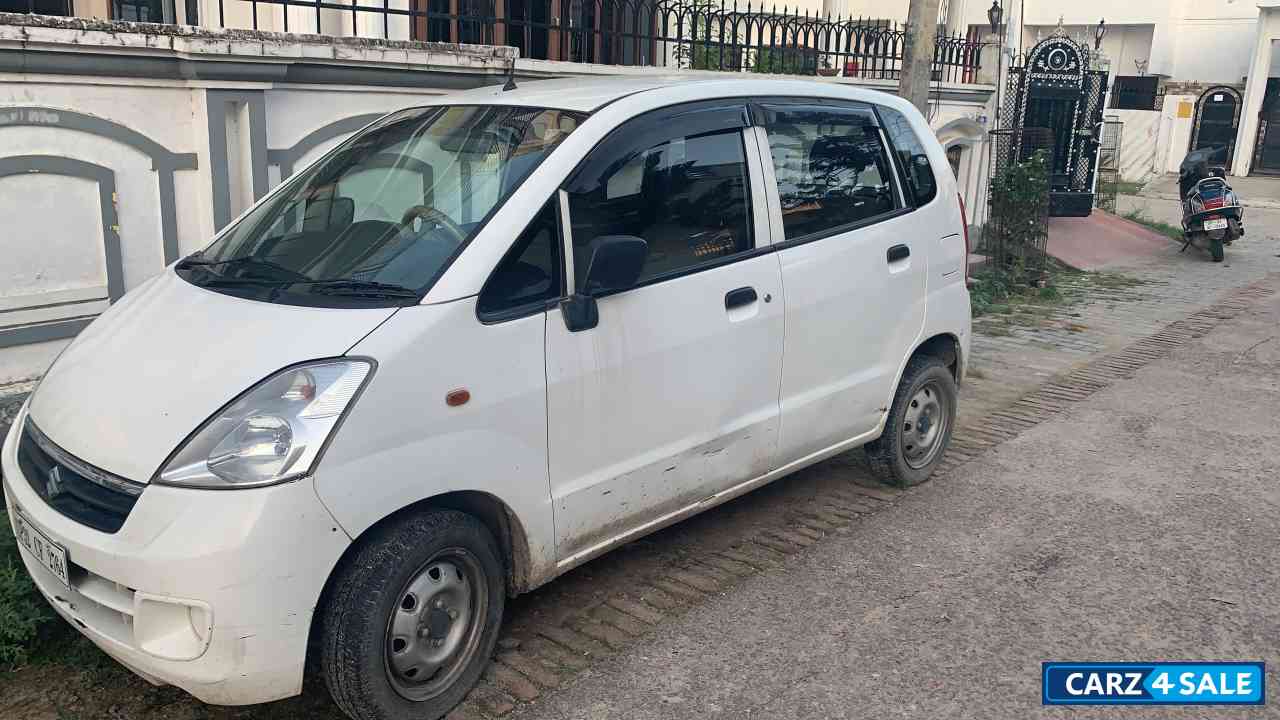 Maruti Suzuki Estilo LXi Maruti Suzuki Estilo LXi