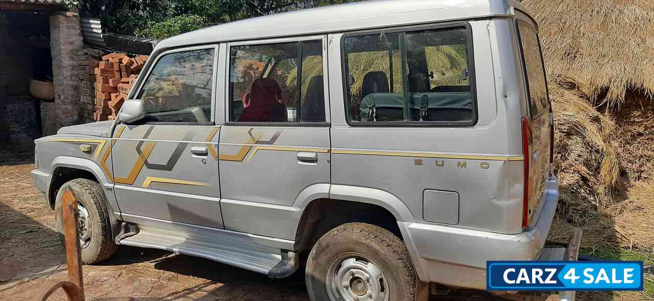 Tata Sumo EX