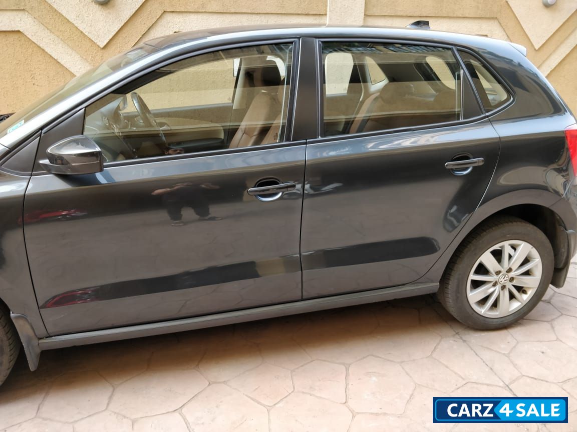 Volkswagen Polo Highline1.2L P