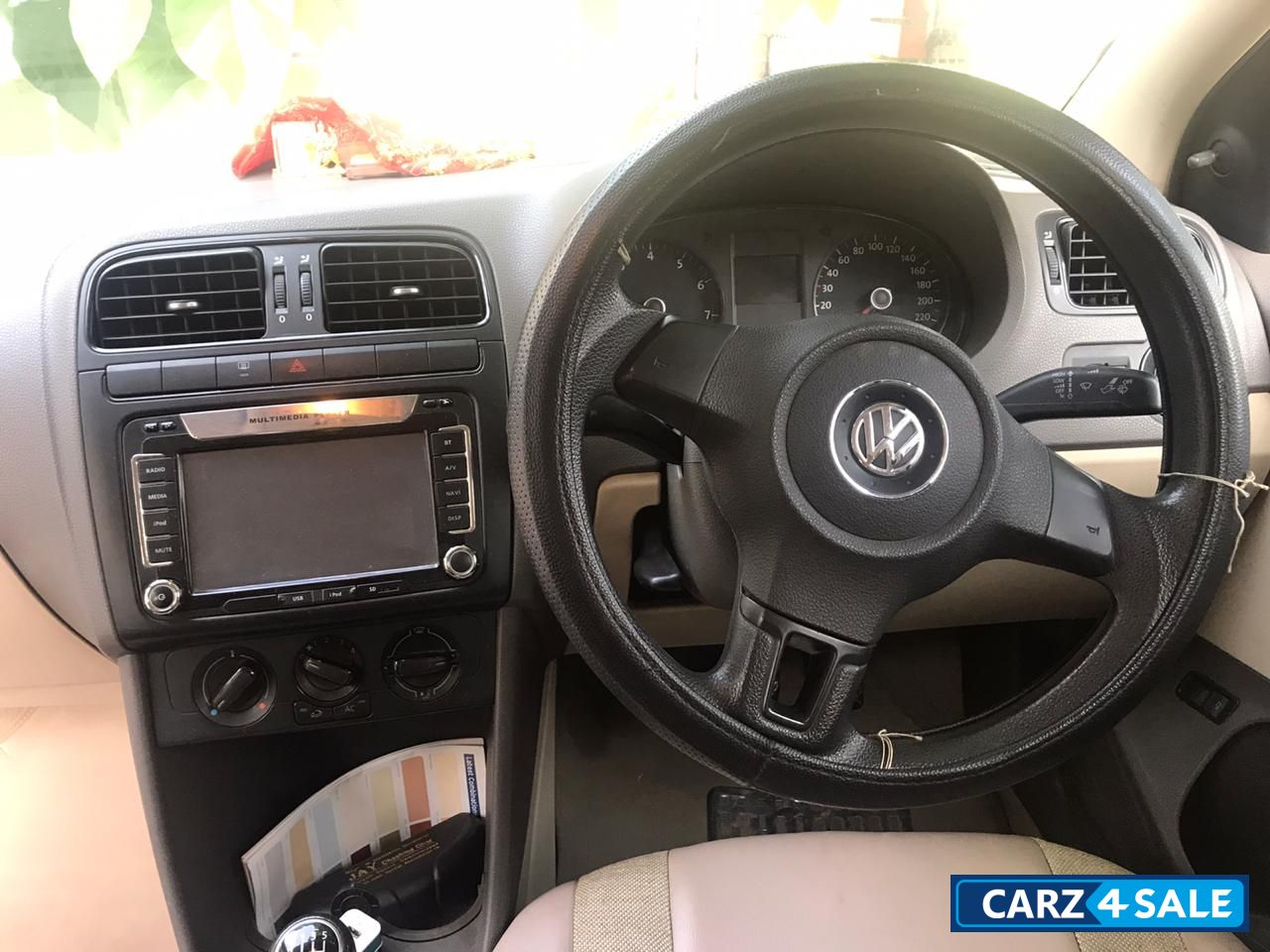 Volkswagen Vento Treadline Petrol IPL edition Breeze Volkswagen Vento Treadline Petrol IPL edition Breeze