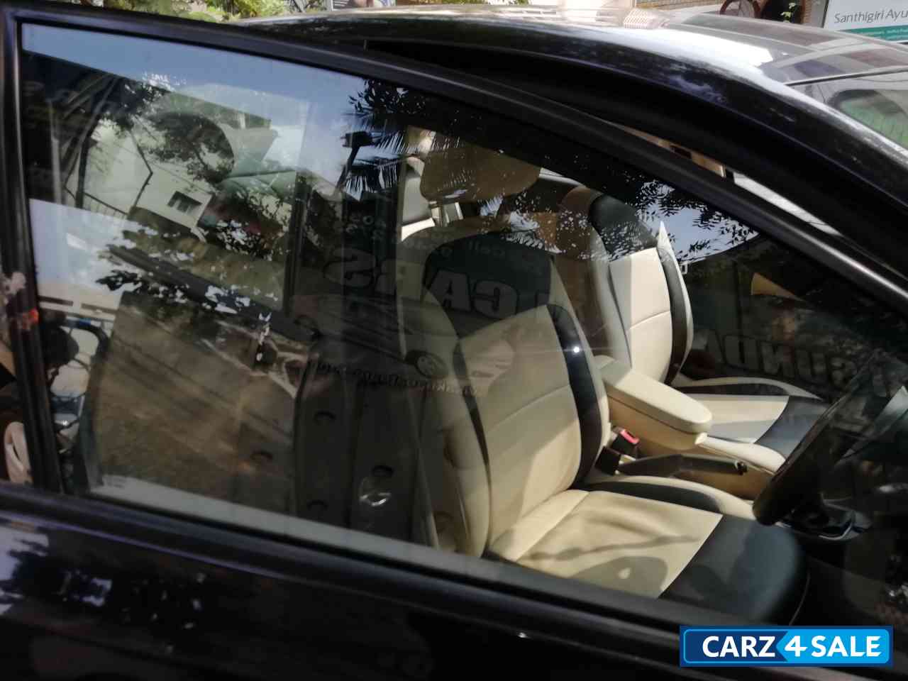 Black Volkswagen Vento Diesel Trendline