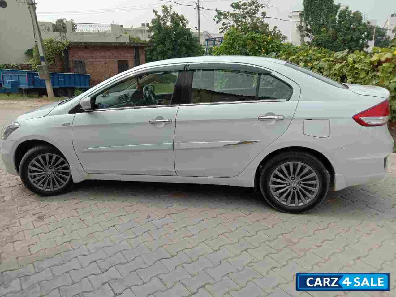 Maruti Suzuki Ciaz ZDi Plus SHVS