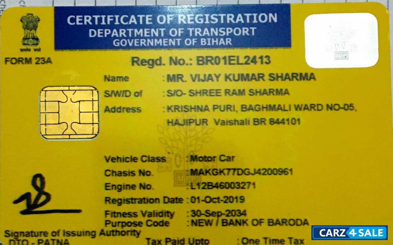 Pearl White Honda Jazz VX CVT Petrol