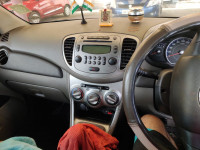 Ice Silver Hyundai Grand i10 Sportz 1.2 Kappa Dual VTVT Petrol