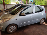 Ice Silver Hyundai Grand i10 Sportz 1.2 Kappa Dual VTVT Petrol