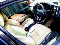 Honda City 1.5 V MT