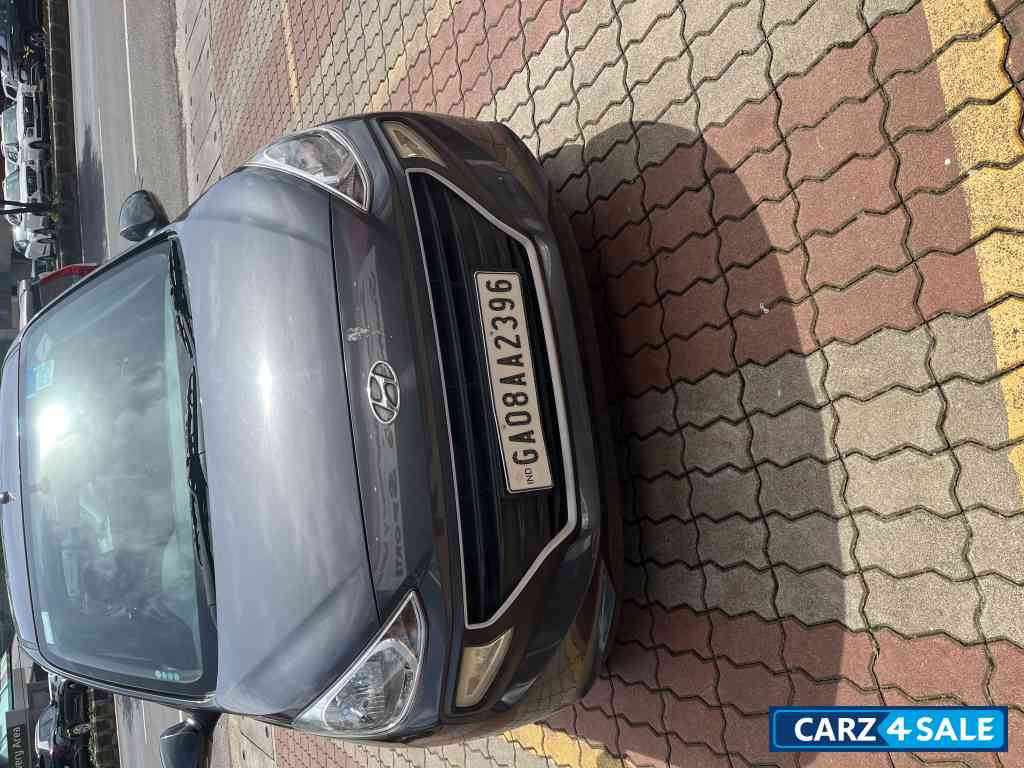 Reflex Silver Metalic Volkswagen Ameo Trendline 1.2L P