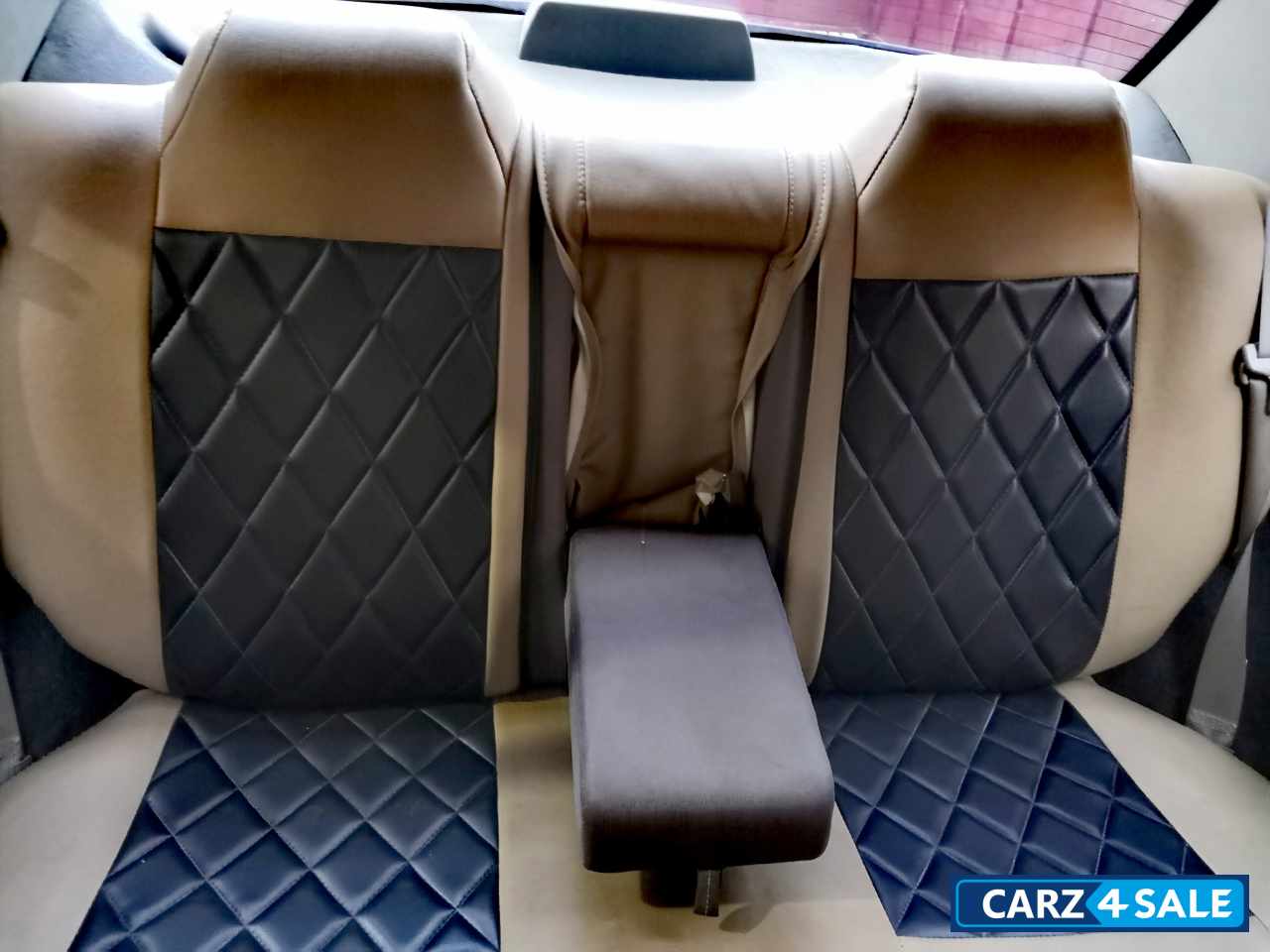 Tata Indigo eCS VX CR4 BS-IV Tata Indigo eCS VX CR4 BS-IV