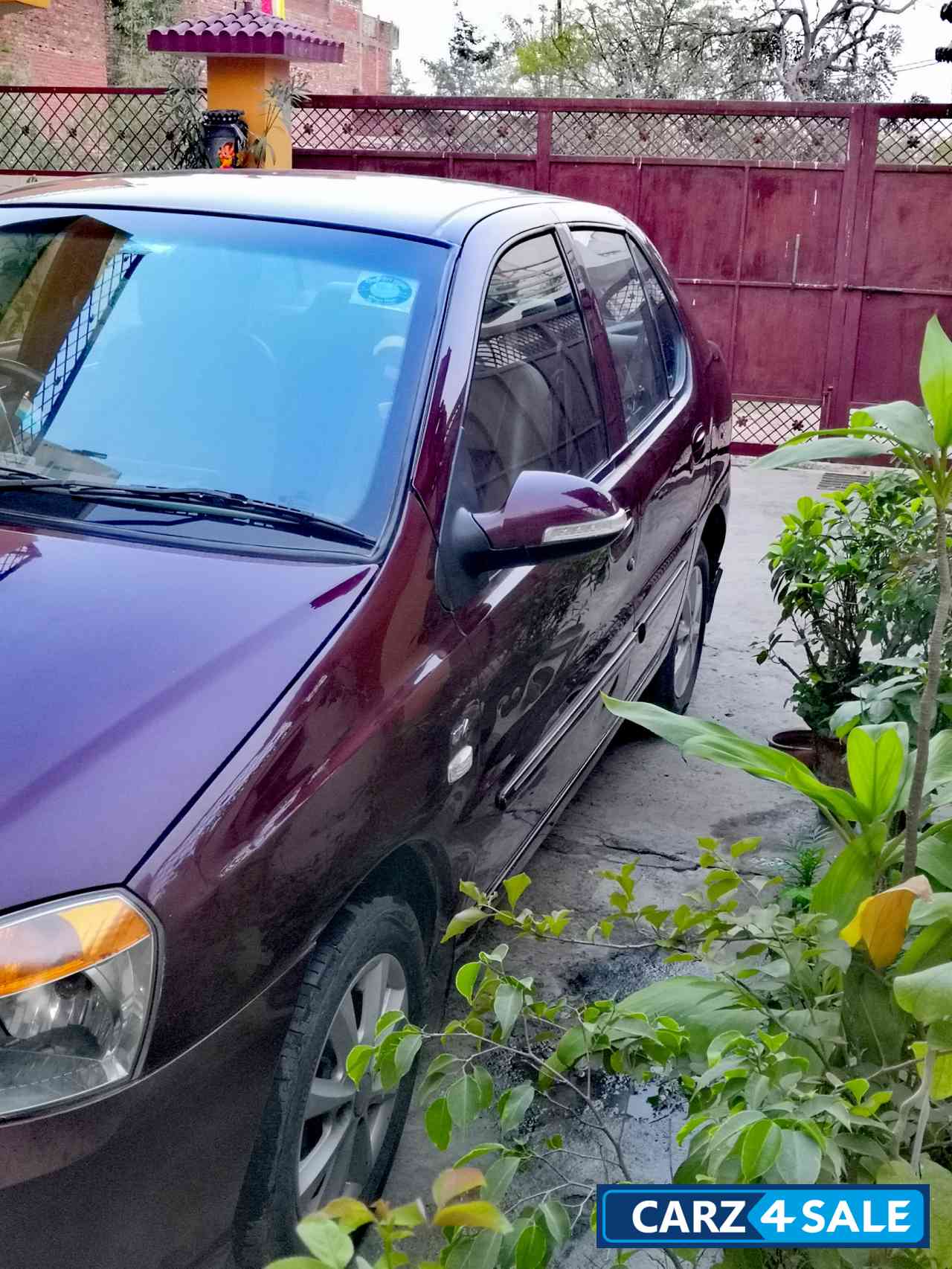 Tata Indigo eCS VX CR4 BS-IV Tata Indigo eCS VX CR4 BS-IV