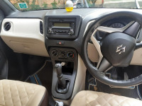 Superior White Maruti Suzuki Wagon R VXI