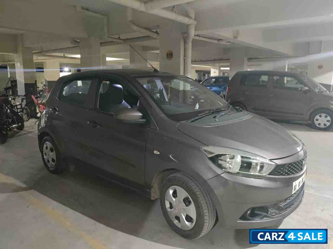 Grey Tata Tiago Revotron XT Grey Tata Tiago Revotron XT