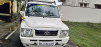 White Tata Sumo Gold EX BS-III