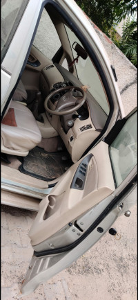 Toyota Innova 2.5 G1