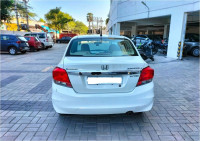 White Honda Amaze 1.2 S i-VTEC
