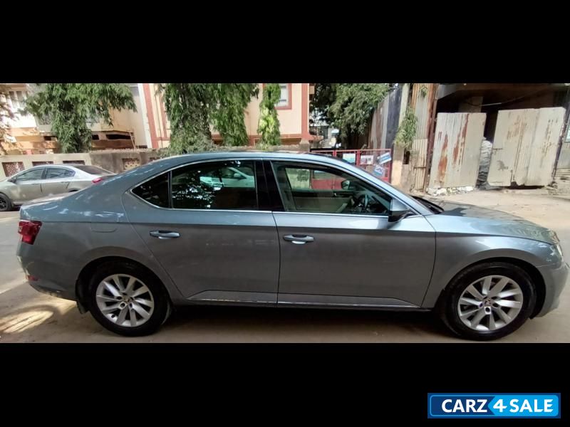 Beige Skoda Superb Laurin Klement 1.8 TSI AT Petrol