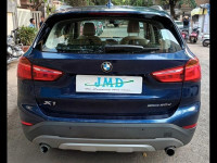 Blue BMW X1 sDrive20d xLine
