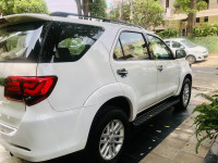 Toyota Fortuner 3.0 4x2 AT 2014 Model