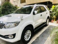 White Toyota Fortuner 3.0 4x2 AT
