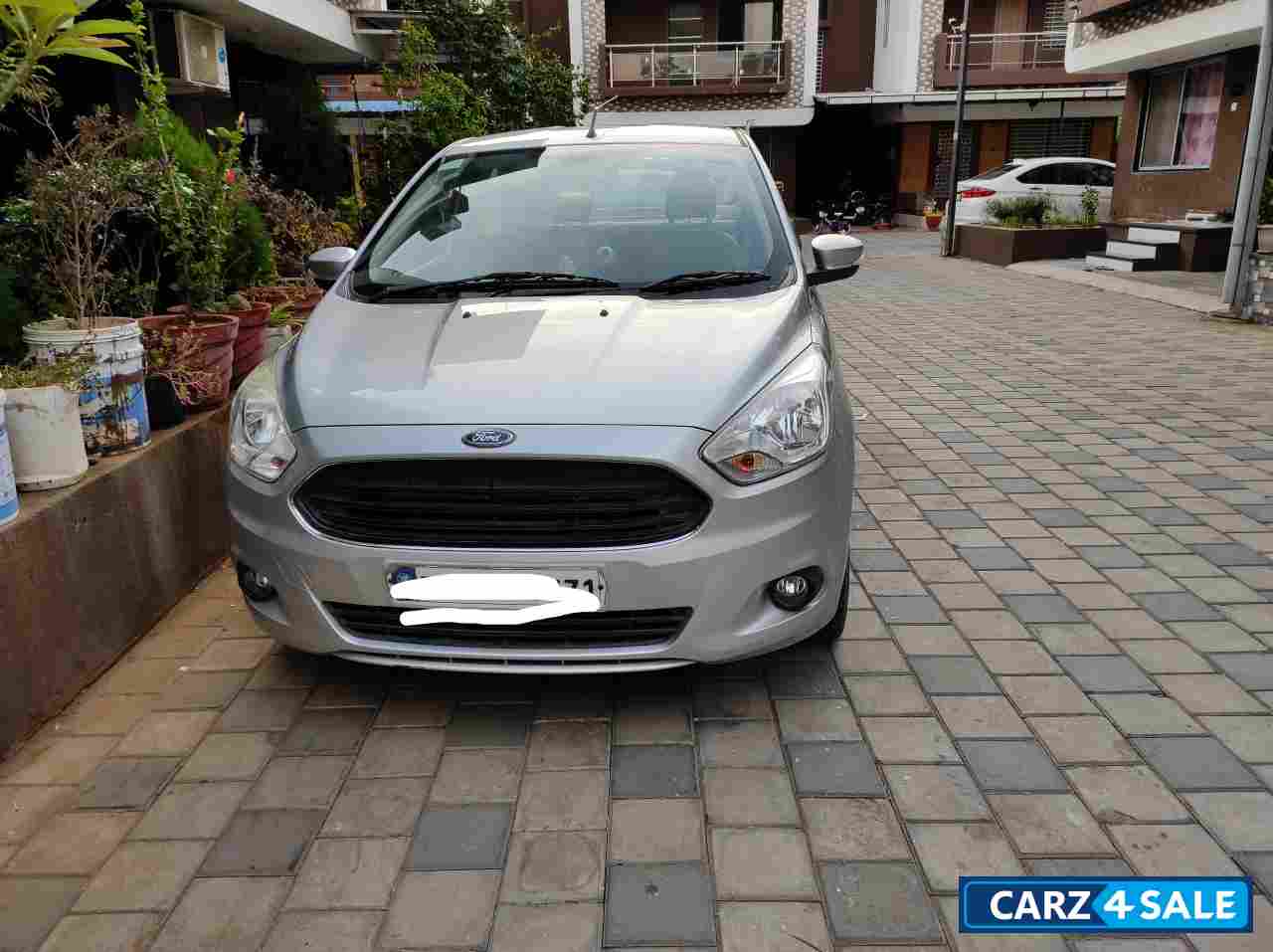 Ford Aspire Trend 1.2 Ti-VCT Ford Aspire Trend 1.2 Ti-VCT