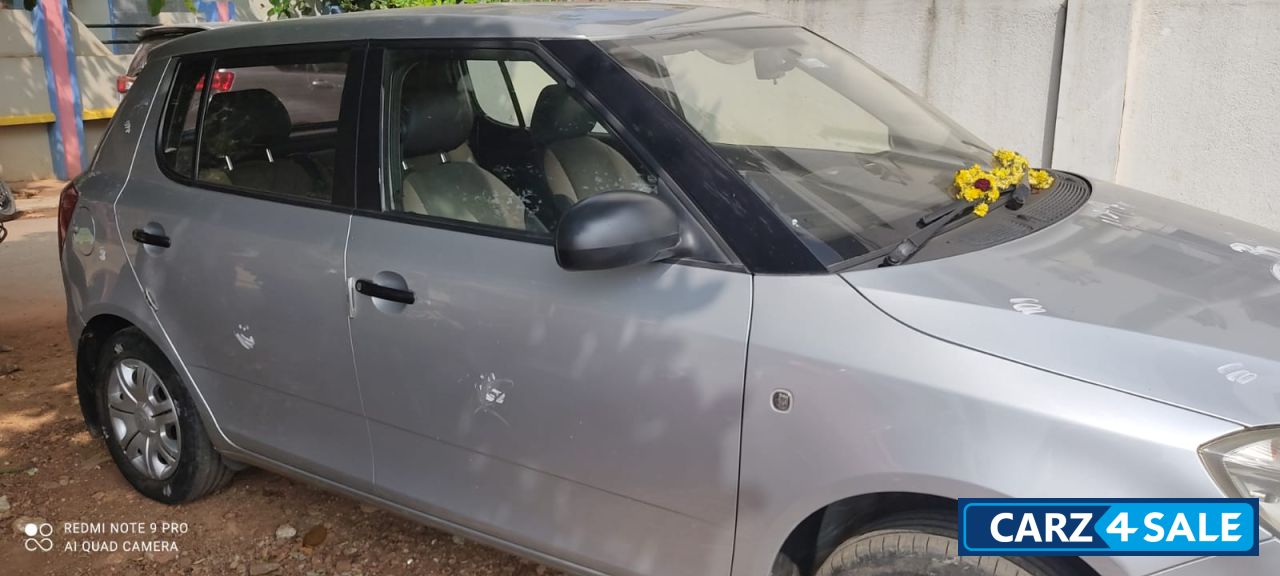 Silver Skoda Fabia Active 1.2 MPI